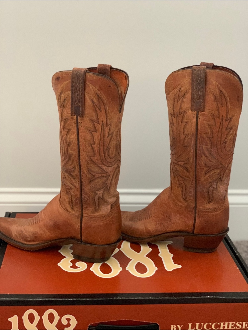 Lucchese Women’s Tan Leather Western Boots, excellent condition